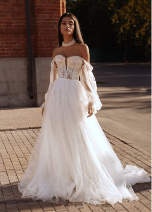 2-in-1 Wedding Dress With Detachable Tulle Skirt